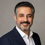 مخاطب ۲